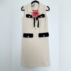 Gucci Sleeveless Cotton Dress With Floral Brooch Detail